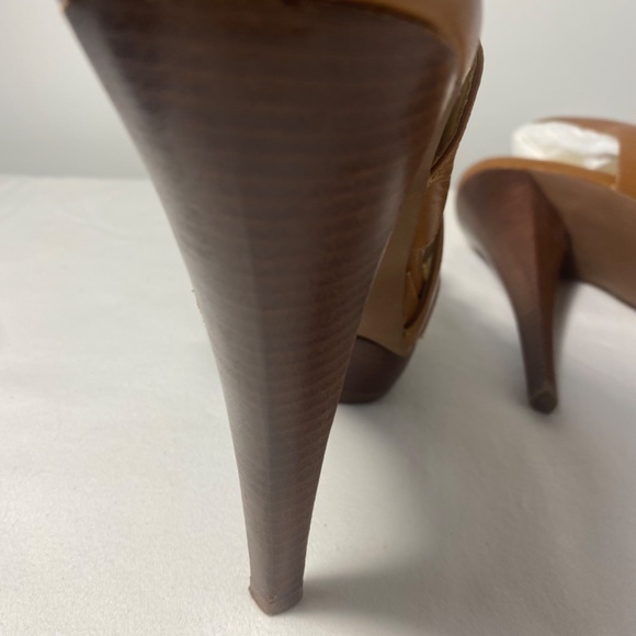 Michael by Michael Kors Sandals leather, sz 7.5, col Luggage, High heels - Picture 6 of 10